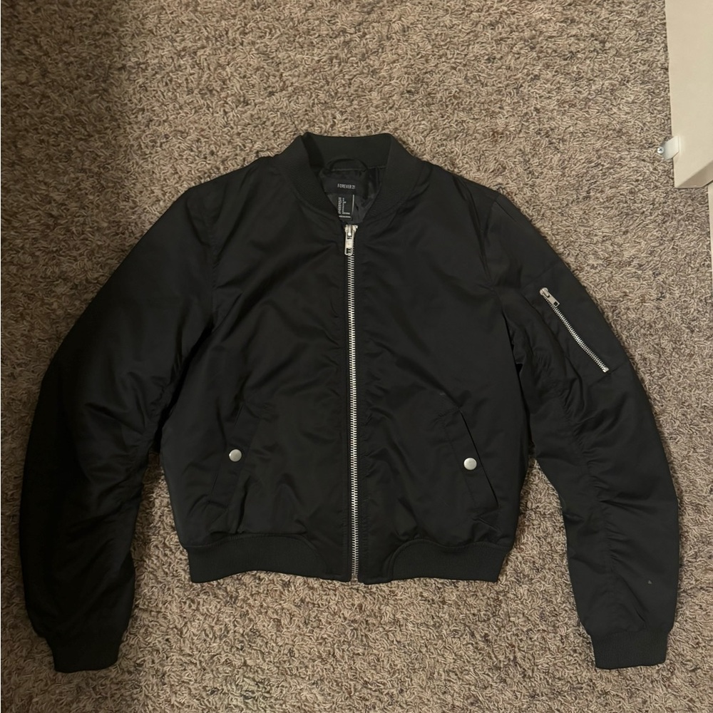 Women’s black bomber jacket. Size small